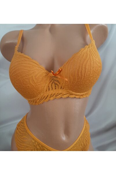 Butik Mustard Color Underwire Lace Bra Panty Set
