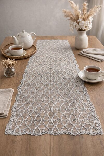 Yavuzhan Metal Dantel Masa Runner 110×37 cm – Açık Krem Şeffaf Zarif Sofra De...