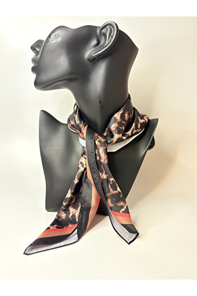 BHR AKSESUAR وشاح مربع منقوش (45×45 سم)