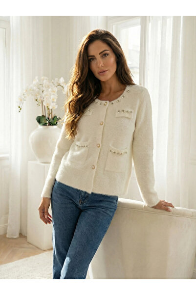 UniqueStore.ro Elegant white cardigan with buttons and pearl applications