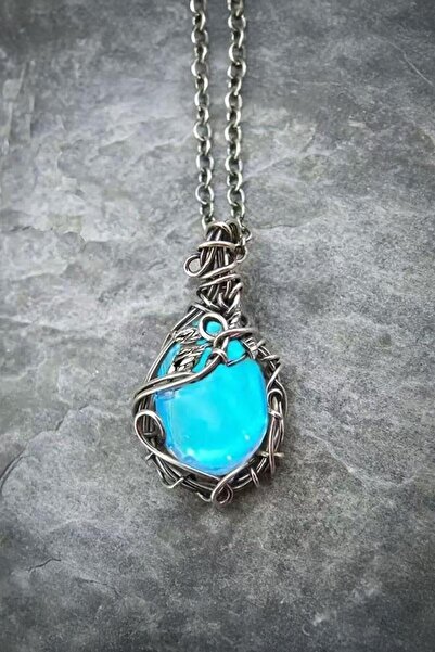 Karakedi Silver Aura Blue Moonstone Drop Necklace