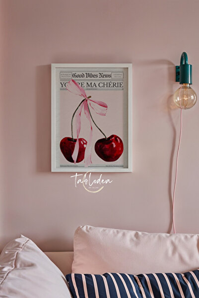 tablodea Pinterest Gazete Kiraz ve Fiyonk Desenli You Are Ma Cherie Yazılı Mo...