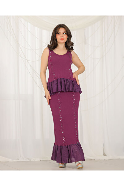 Opera Fashion Handmade brocade set with crystal embellishments in an elegant,...