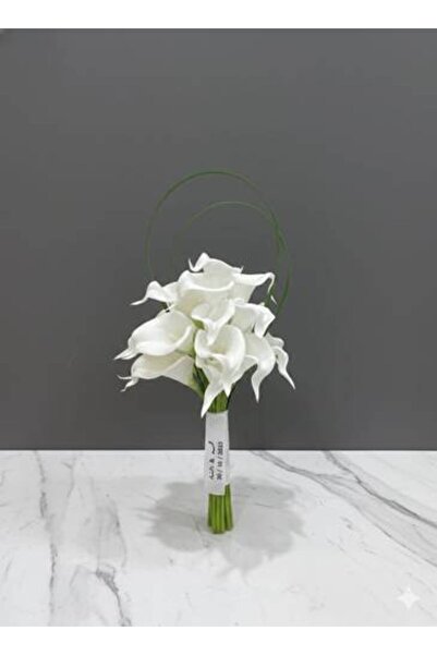 alreef geft باقة زفاف أنيقة "النقاء الأبدي"