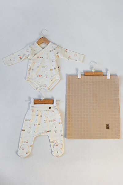 Caramell TREN DESENLİ YENİDOĞAN 3'LÜ TAKIM%100 PAMUKLU ZIBIN,PANTALON VE MÜSL...