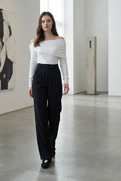 bacc Women's Black Elastic Waist Button Closure Double Pocket Pants Bchav-251229