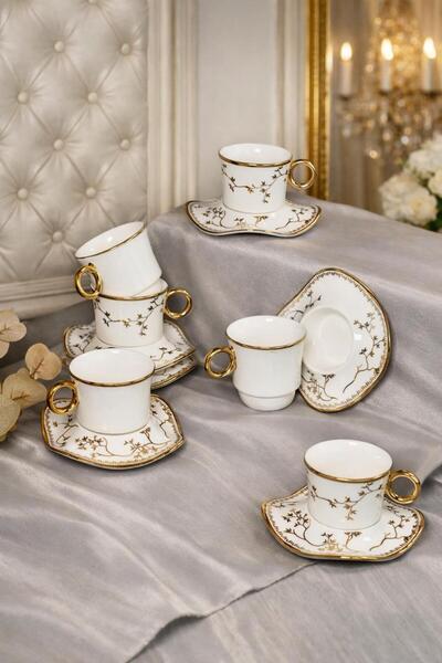 Paçi 6-Piece Stylishly Designed Porcelain Coffee Cup Set with Gilded Saucers