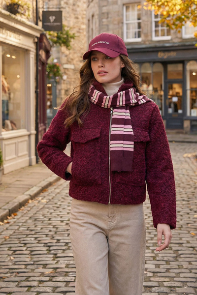 bacc Women's Burgundy Double Pocket Zipper Closure Boucle Jacket Bchca-251232