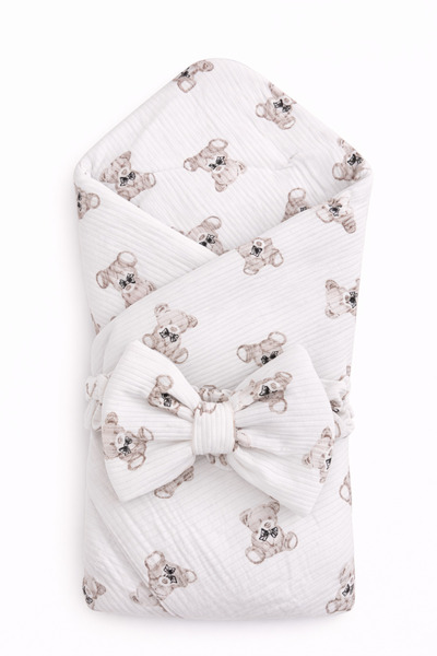 Rain Baby Baby Swaddle with Cute Teddy Bear Pattern