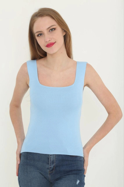 LUMİART Women's Square Neck Detail Crop - Blue