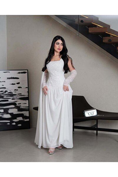 REVE فستان أبيض طويل بصدير مطرز وأكمام شفافة أنيقة وجذابة للغاية