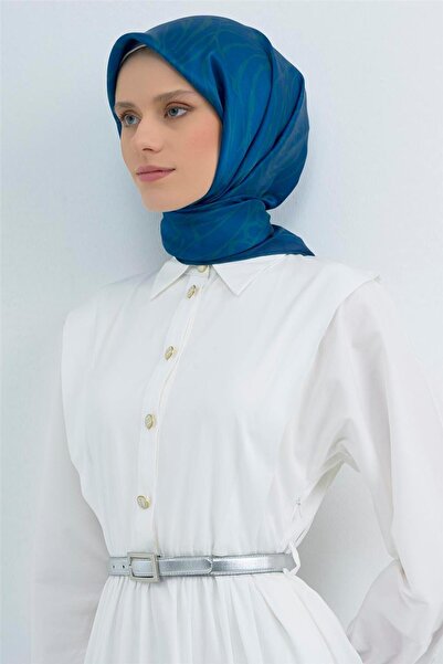 Armine Eșarfă din mătase pură tip twill 9511D 81