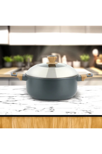 Generic Aluminum pot with glass lid and stainless steel - 26 cm