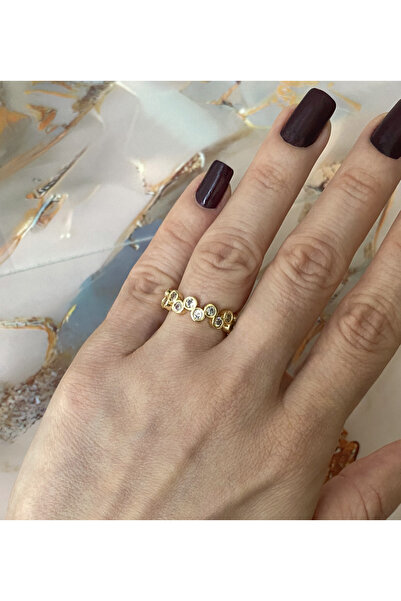 GOX Asymmetrical Arrangement Round Stone Ring