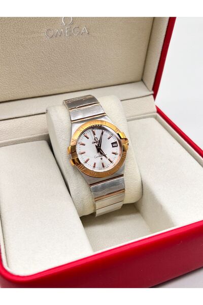 Omage Master watch for ladies / battery operated