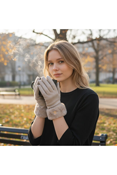 LOVE Bej bileği kürklü lüks dokuma eldiven