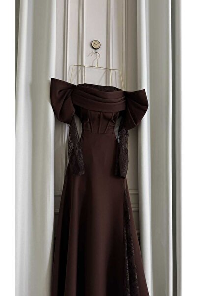 qmhafrst Barbie dress with lace sleeves