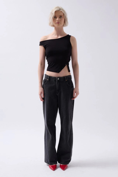 nedo7    Boat Neck Slit Detail Blouse