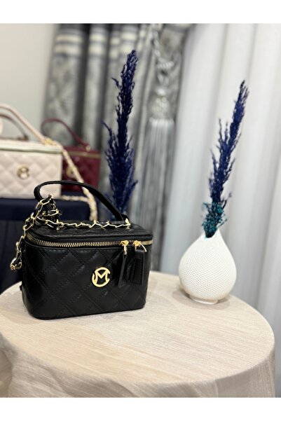 RİA KUTU TARZI KADIN ÇANTASI