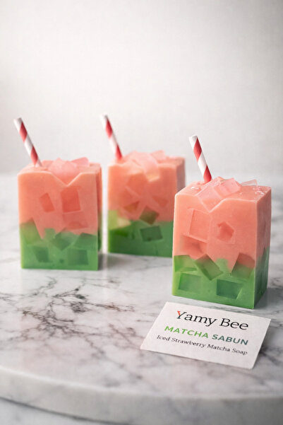 YAMYBEECANDLES صابون ماتشا بالفراولة
