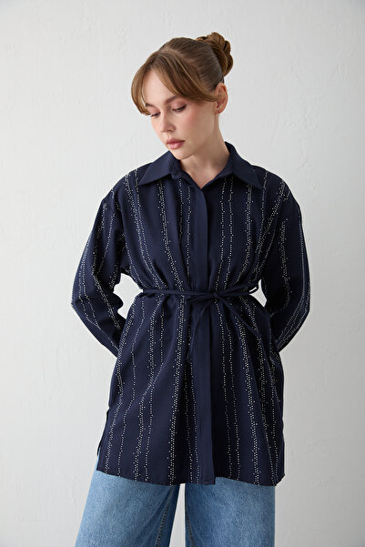 Melike Tatar قميص من قماش البوبلين المرصع 32-2620