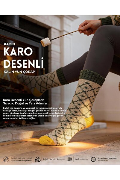 Bolero Kadın Karo Desenli Kışlık Yün Çorap Krem