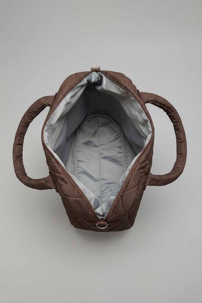 vynor atelier Kadın Kapitone Sırt ve Omuz Çantası Boy 30cm En 40cm Derinlik 14 cm