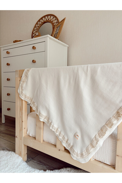 Cloudy بطانية دانتيل بطبقتين K حياكة مضلعة مقاس 70x80 سم حاصلة على شهادة OEKO...