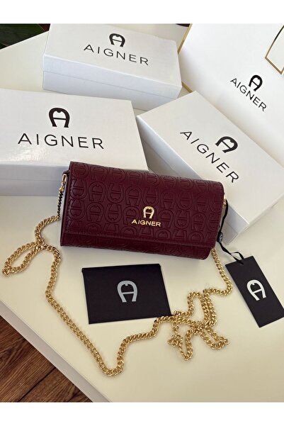 GGGG Bags with their accessories