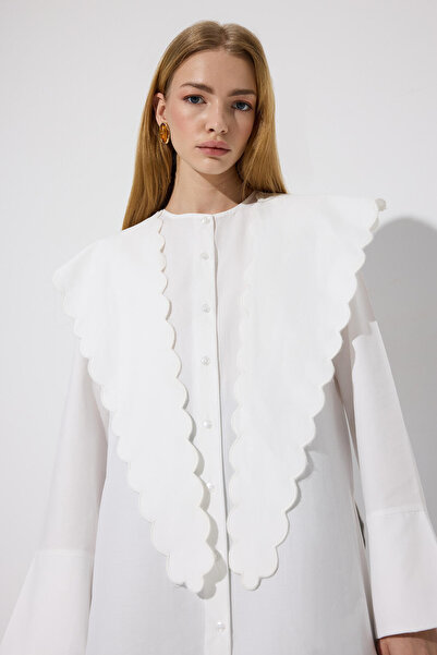 Touché Privé WIDE COLLAR POPLIN SHIRT