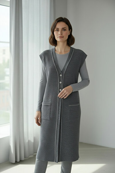 ENDAMIM Plus Size Boat Neck Sleeveless Buttoned Mom Vest Double Pockets Mediu...