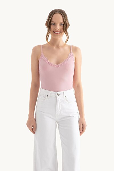Hiccup Cropped tank top with V-neck and lace detail