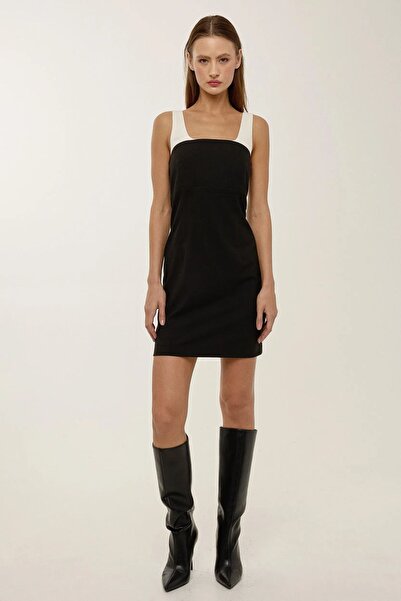 Hiccup Rochie mini cu guler pătrat