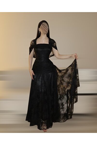 MAIN DRESS Royal black lace dress