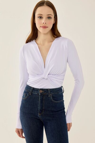 Hiccup Long-sleeved bodysuit with V-neck, slim fit