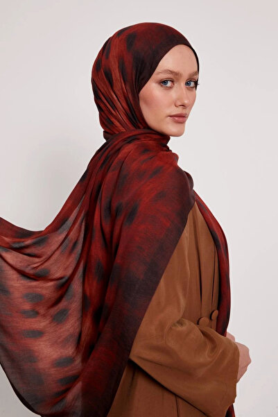 LuvenSara Patterned Silk Shawl - Fall Red