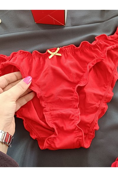 Dominant ملابس داخلية نسائية مكشكشة بتفاصيل فيونكة ذهبية