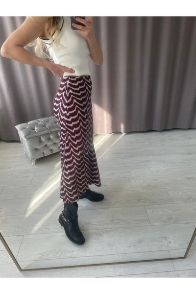 Selenin Elbiseleri Desenli Saten Etek