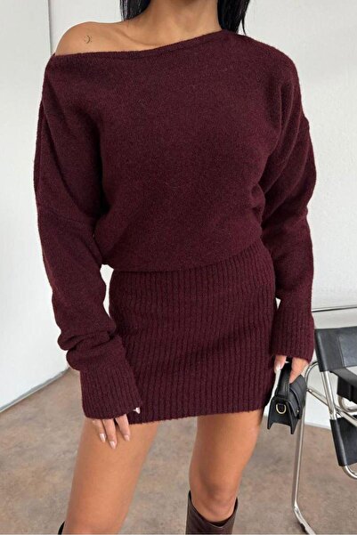 Mine Tan Butik Batwing Sleeve Boat Neck Skirted Knitwear Set - Burgundy