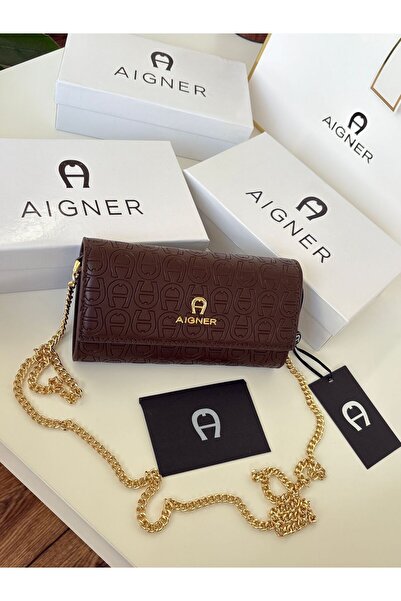 GGGG Bags with their accessories