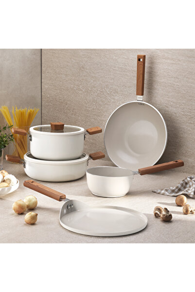 Schafer Ceramoni Ceramic Milk Jug 16 Cm-Cream