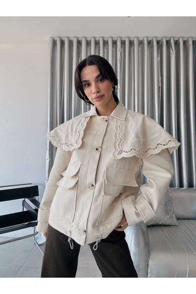 BRTC design Women's Cream Handkerchief Collar Embroidered Lace Detailed Desig...