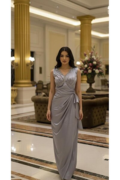 Generic Samah's dress