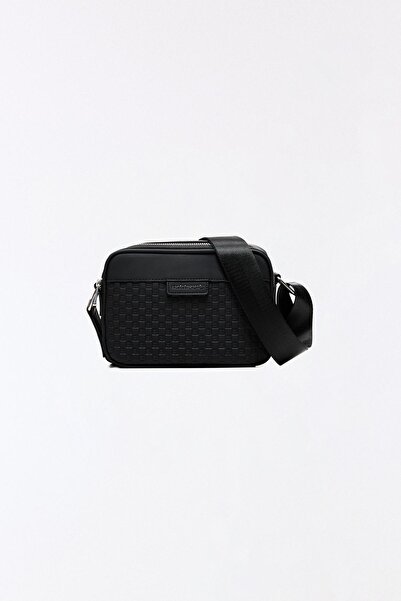 Bershka Monogramlı çapraz çanta