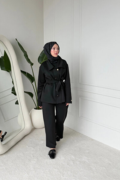 Mihran Butik Sophie Model Women's Suit with Belt and Button Detail in Black