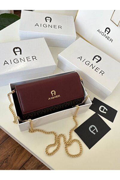 GGGG Bags with their accessories