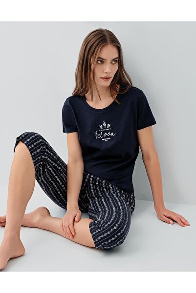 Pierre Cardin طقم بيجامة كابري مخططة للنساء 50% قطن 50% مودال – تي شيرت بأكما...