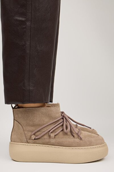 Manijero Serras Women's Leather Laced Mink Boots with Fur Inside