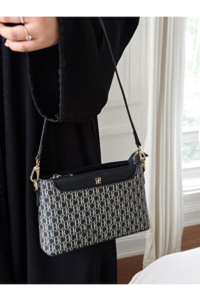 GGGG Bags with their accessories