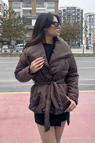 LEVURE Geniş Yaka Kapitone Şişme Kısa Mont - Kahve KAHVE